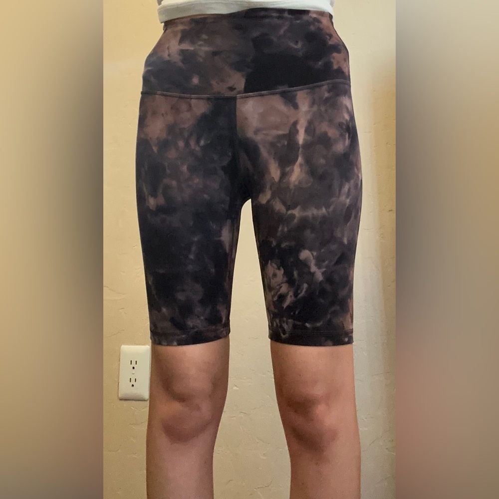 Lululemon align 8” biker shorts